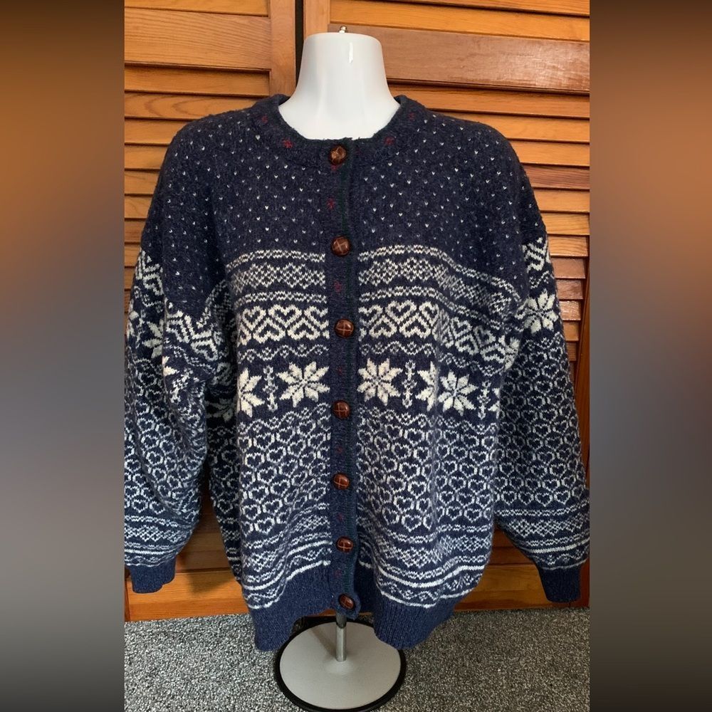 Northern Reflections Navy and White Cardigan Sweater